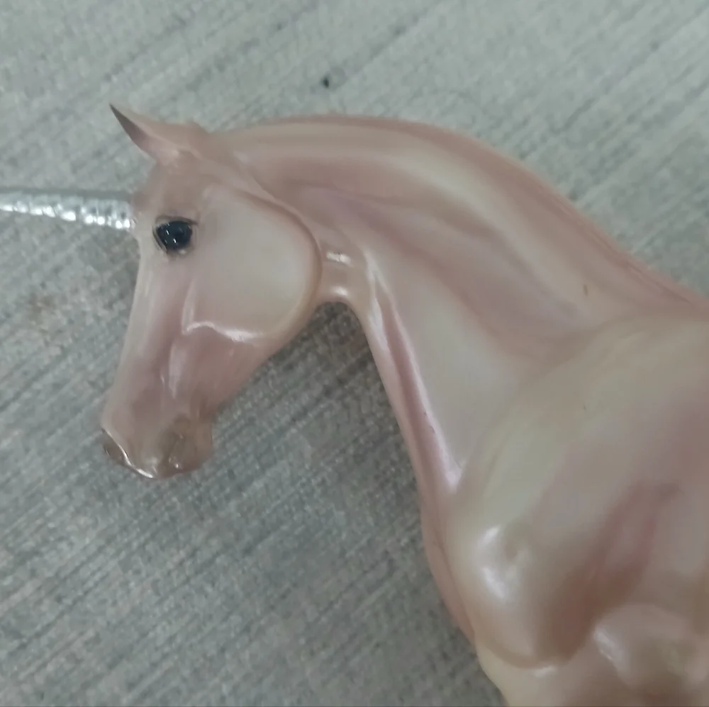 Breyer Classic Aurora Unicorn #62059 Pearl Pink